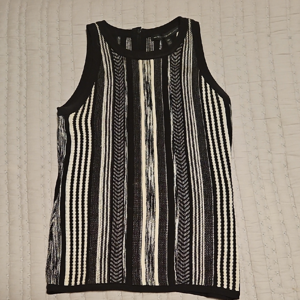 White House Black Market Black and White Striped Sleeveless Top X-small